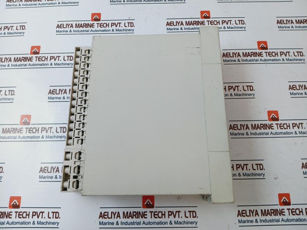 Siemens 7Rw6000-5Ea00-2Da0/Bb Voltage, Frequency & Overexcitation Relay