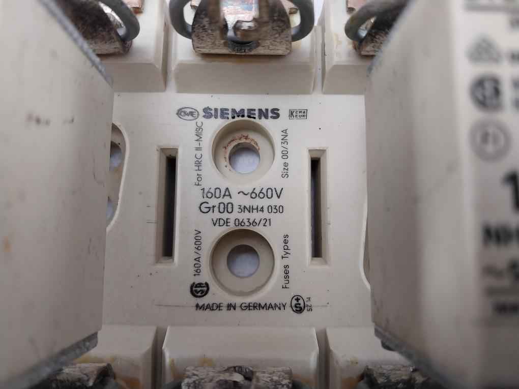 Siemens Gr00 3Nh4 030 Fuse Holder For Hrc Ii-misc 160A~660V Size 00/3Na 100A