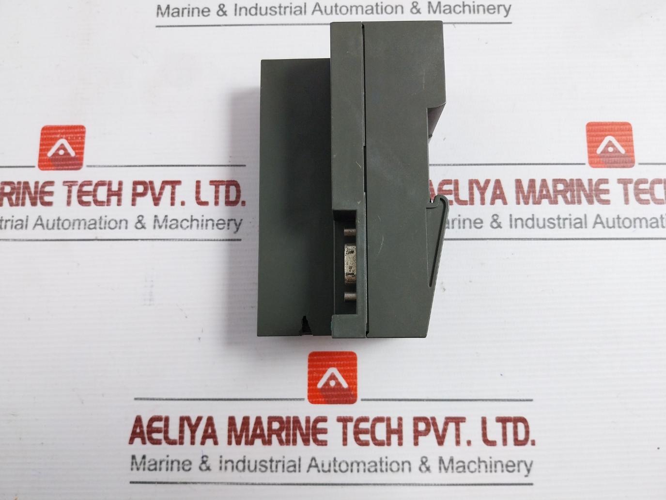 Siemens Interface Module Part No: 6Es7 151-1Aa04-0Ab0, 24Vdc
