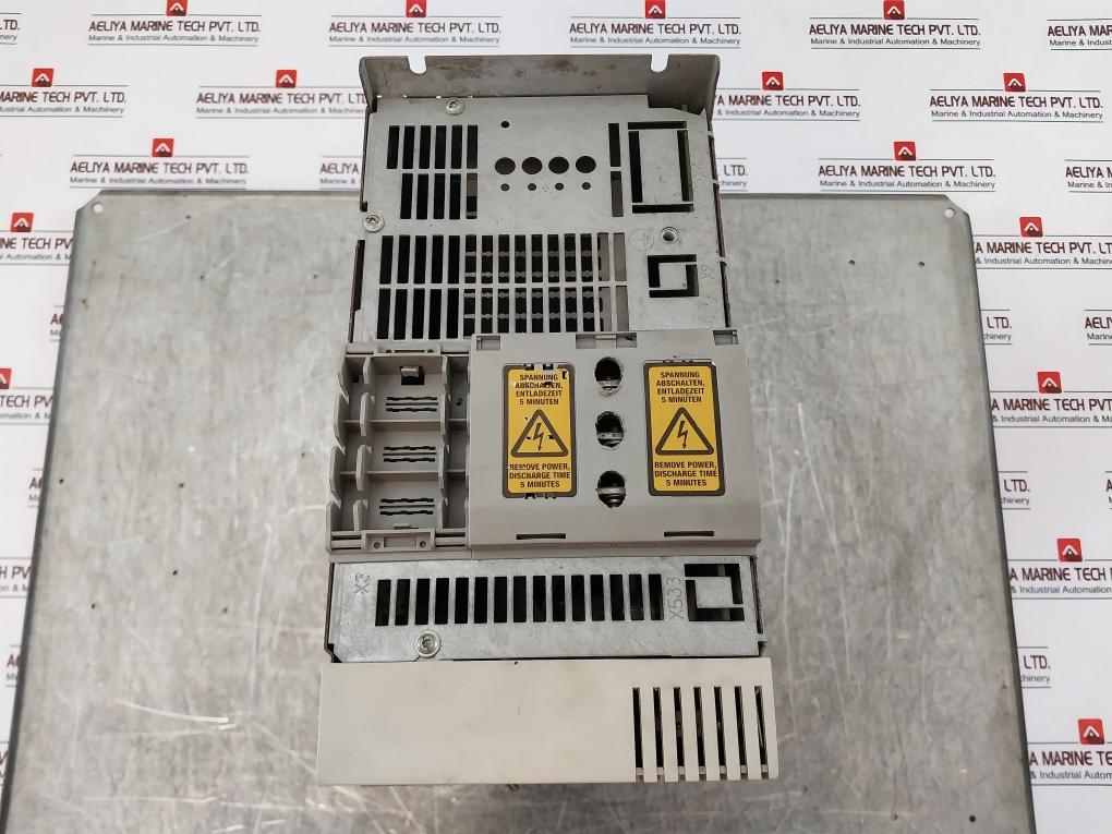 Siemens Masterdrive Mc 6Se7021-8Tp50 Dc/Ac Drive Inverter 6Se7021-8Tp50-z