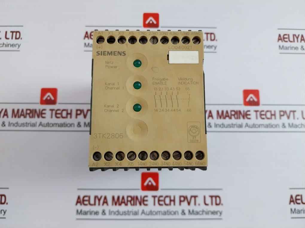 Siemens Monitoring And Safety Relay 300V 3Tk2806-0Bb4
