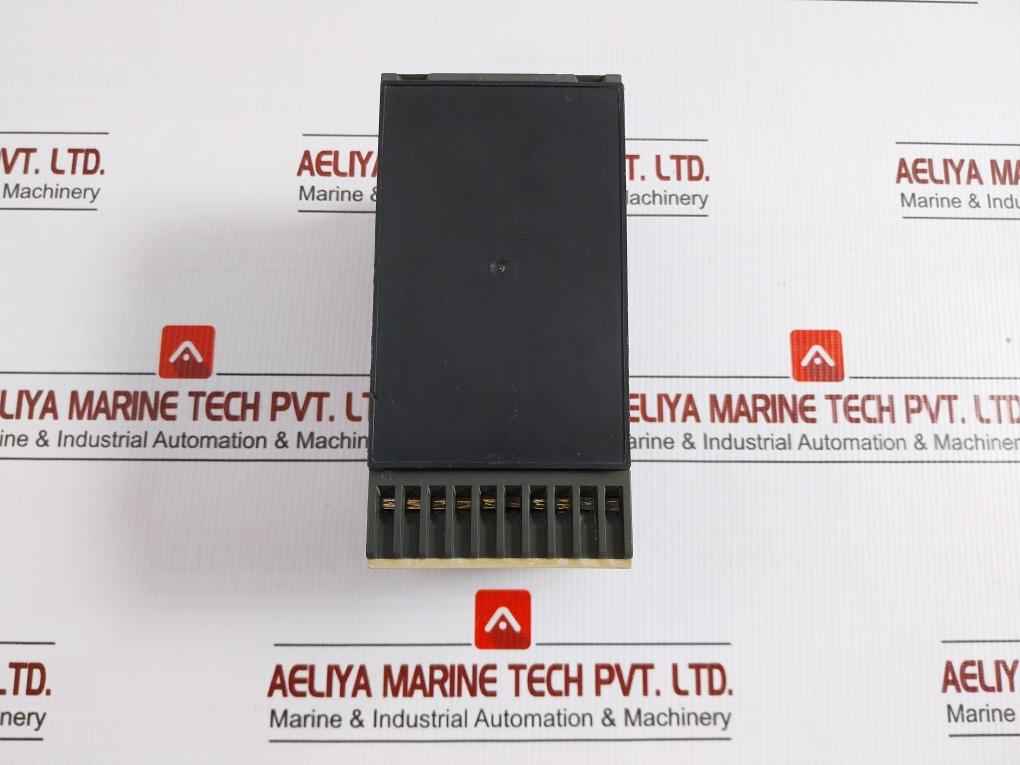 Siemens Monitoring And Safety Relay 300V 3Tk2806-0Bb4