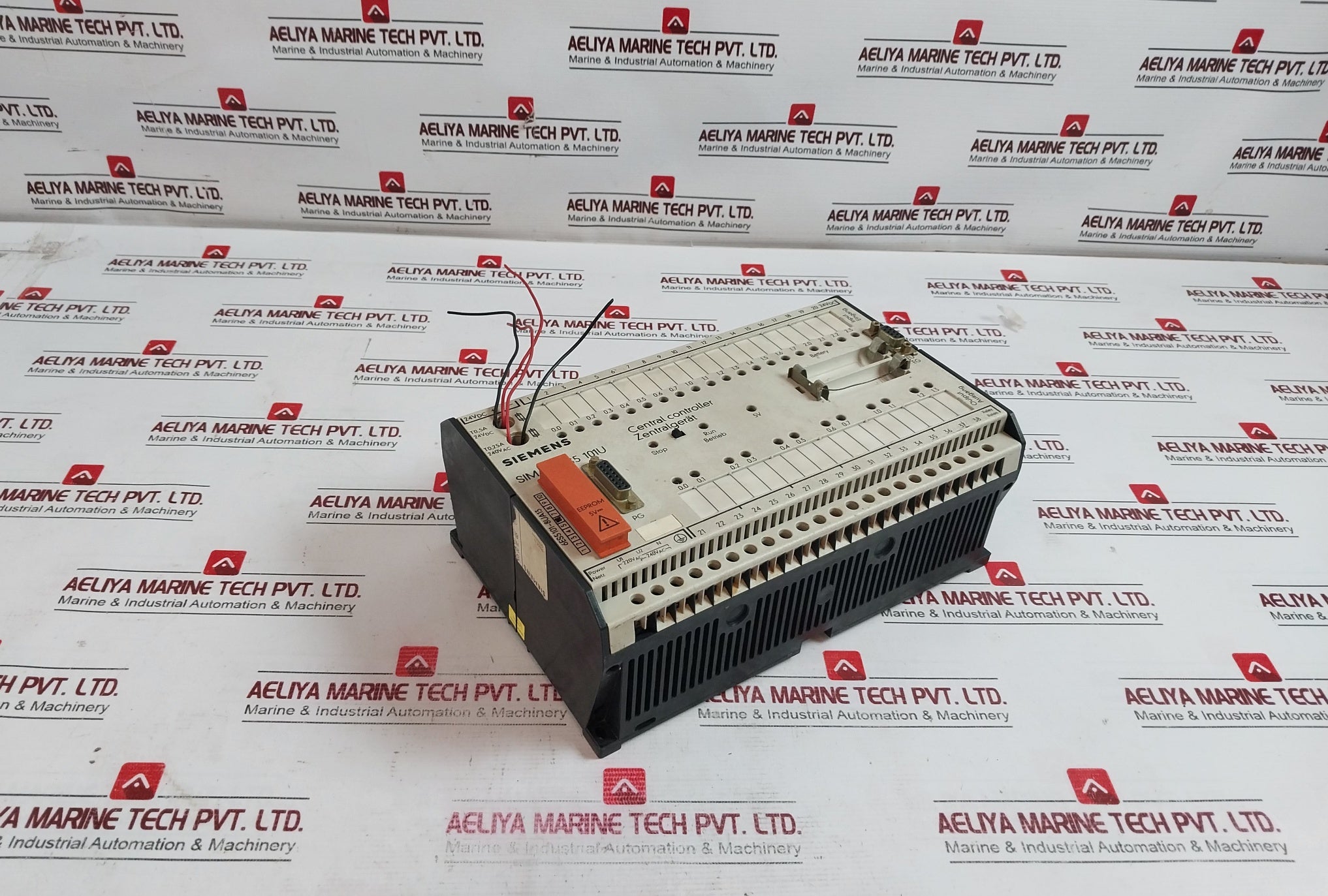 Siemens Simatic S5 101U 6Es5 101-8Ua13 Central Controller 25A 240Vac 5A 24Vdc