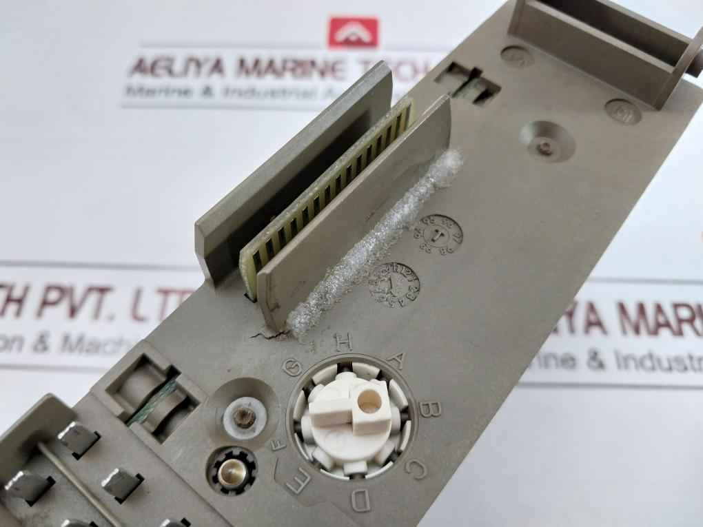 Siemens Simatic S5 6Es5 421-8Ma12 Digital Input Module 8X24Vdc Wz04