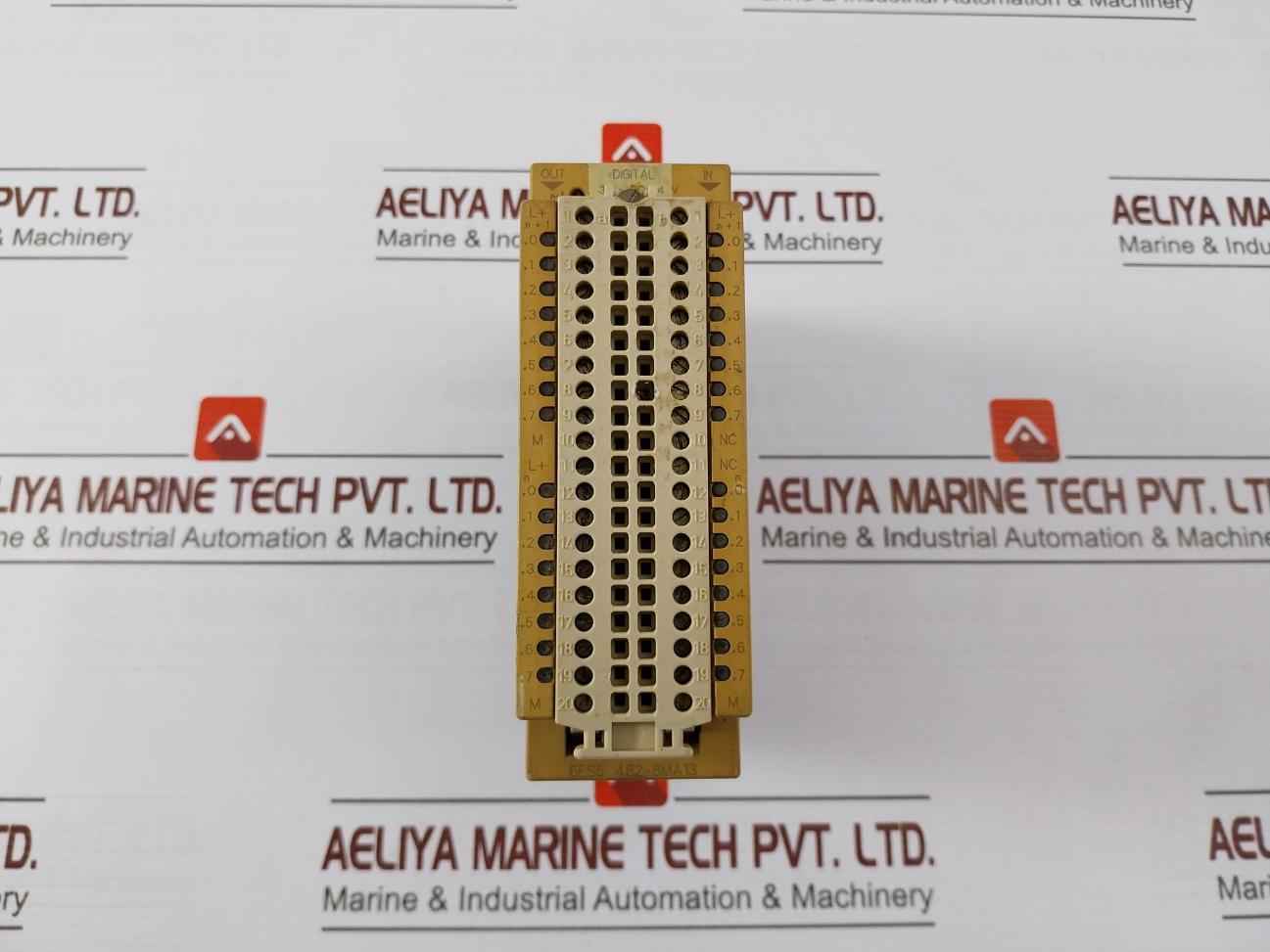 Siemens Simatic S5 6Es5 482-8Ma13 Digital Input/Output Module 16X0.5A C-f1 391