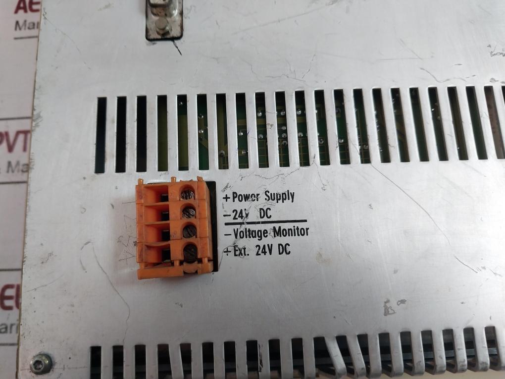 Siemens Simatic S5 Op 395 6Es5395-0Ua31 Operator Panel Interface (Minor Crack)