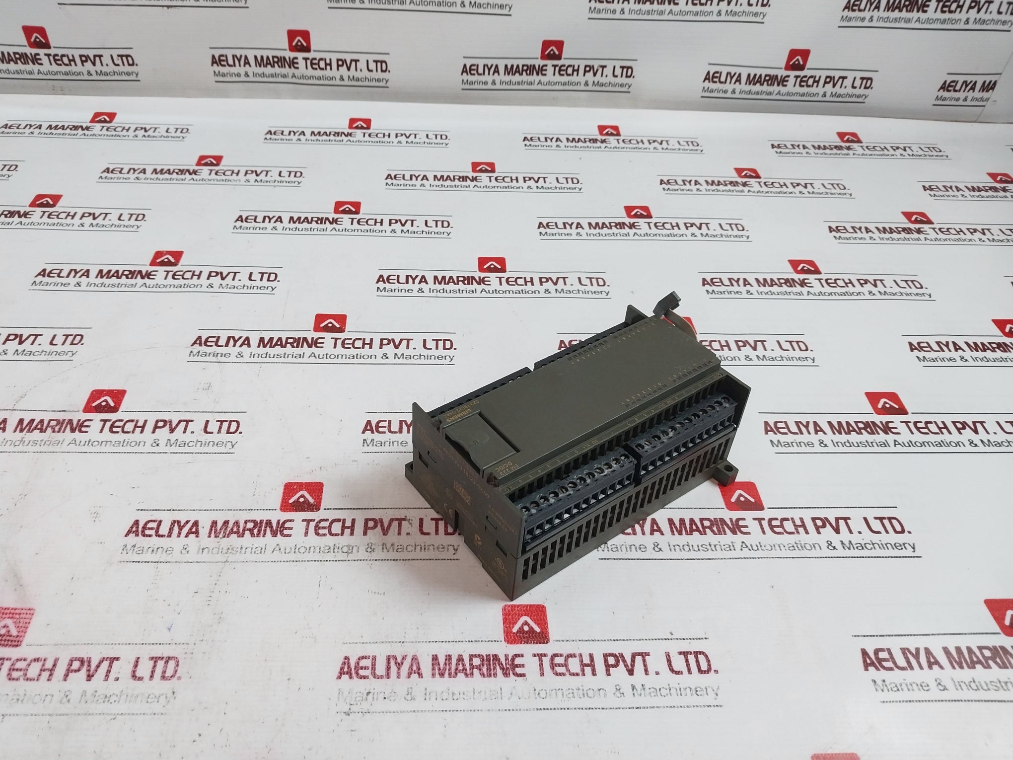 Siemens Simatic S7-200 6Es7 223-1Bl22-0Xa0 Em 223 Digital Input/Output Module