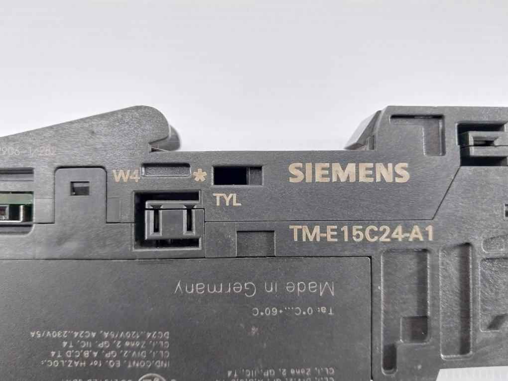 Siemens Simatic S7 6Es7 132-4Hb10-0Ab0 Digital Output Module Dc120V/5A