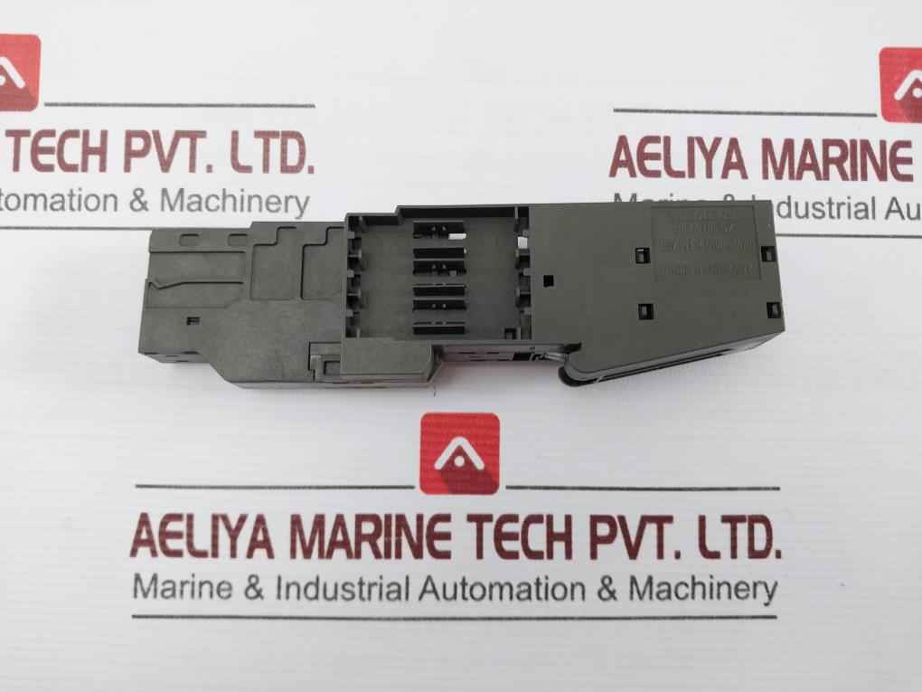 Siemens Simatic S7 6Es7 193-4Ja00-0Aa0 Termination Module Tm-e15C26-a1