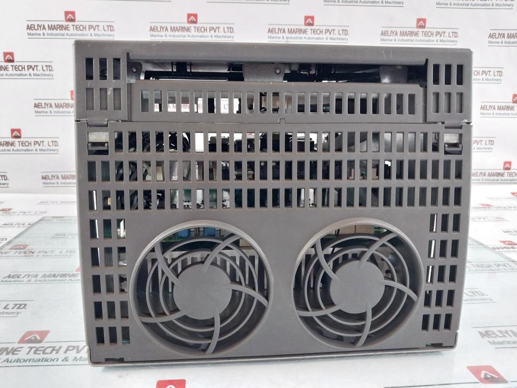 Siemens Sinamics Dcm Dc-converter 1P 6Ra8018-6Dv62-0Aa0-z, 50/60Hz