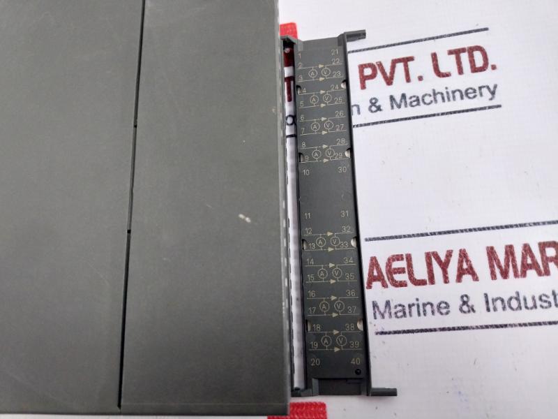 Siemens 6ES7 331-7NF00-0AB0 Analog Input Module SM331 1P 6ES7 331-7NF00-0AB0