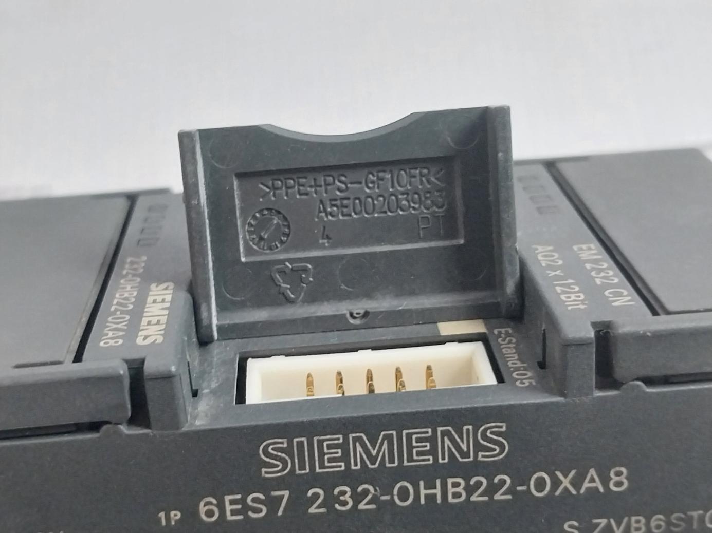Siemens 6Es7 232-0Hb22-0Xa8 Analog Output Module 21-28Vdc
