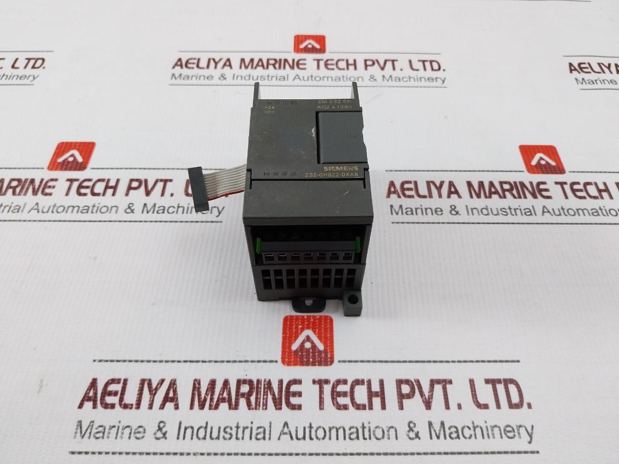 Siemens 6Es7 232-0Hb22-0Xa8 Analog Output Module 21-28 Vdc Aq2 X 12Bit