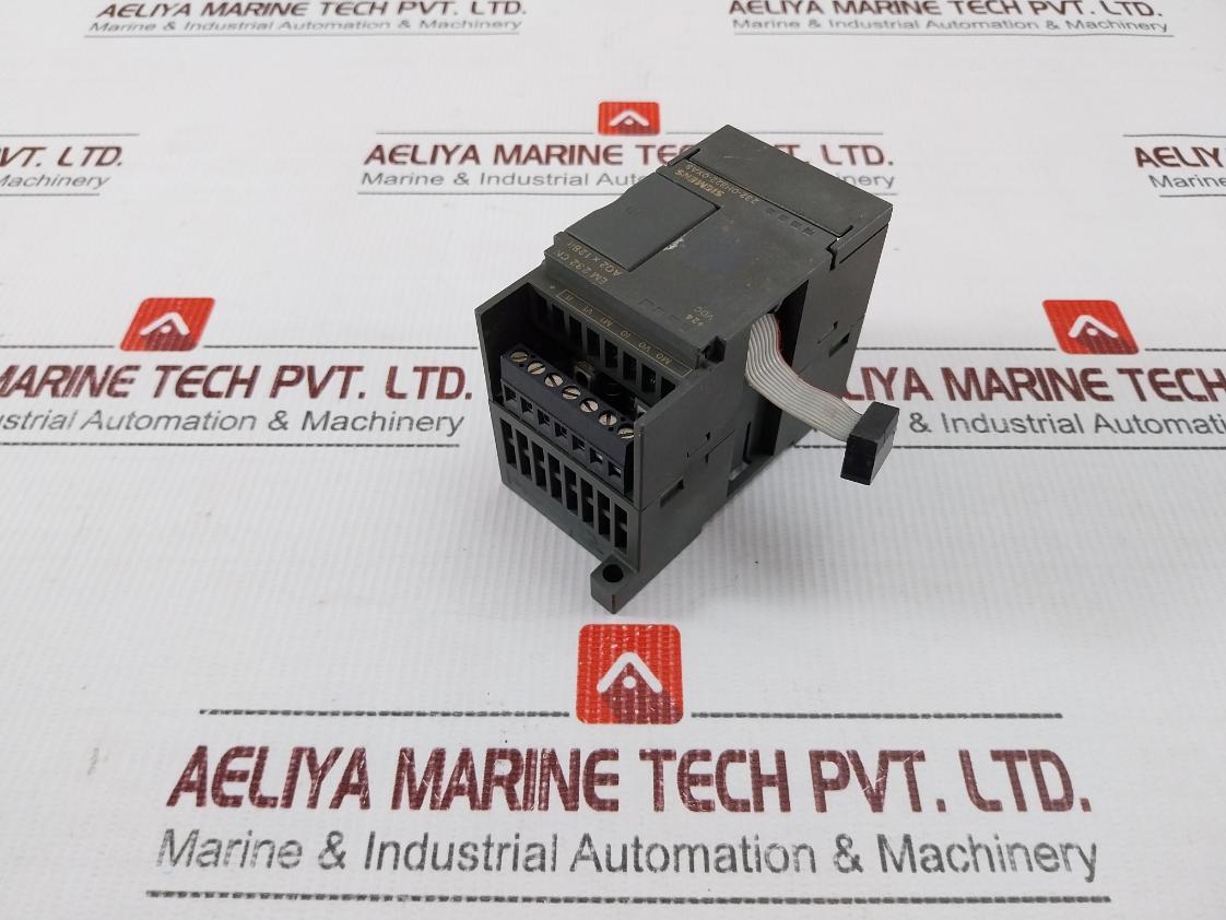 Siemens 6Es7 232-0Hb22-0Xa8 Analog Output Module 21-28 Vdc Aq2 X 12Bit