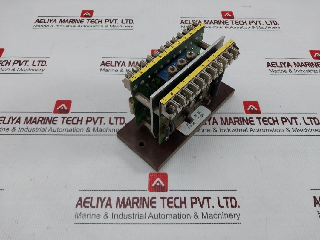 Siemens 6Ga2 490-0A Automatic Voltage Regulator .