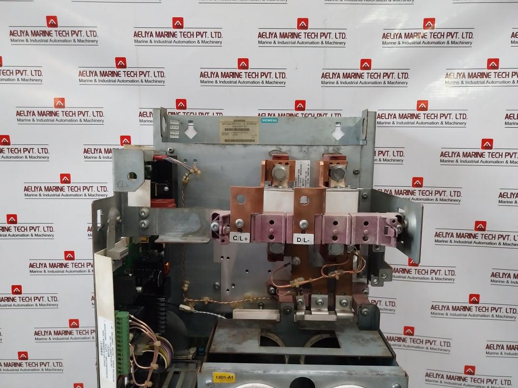 Siemens 6Se7031-8Te60-z Simovert Dc Inverter Dc510-650V Iec/En 60269 0-500Hz