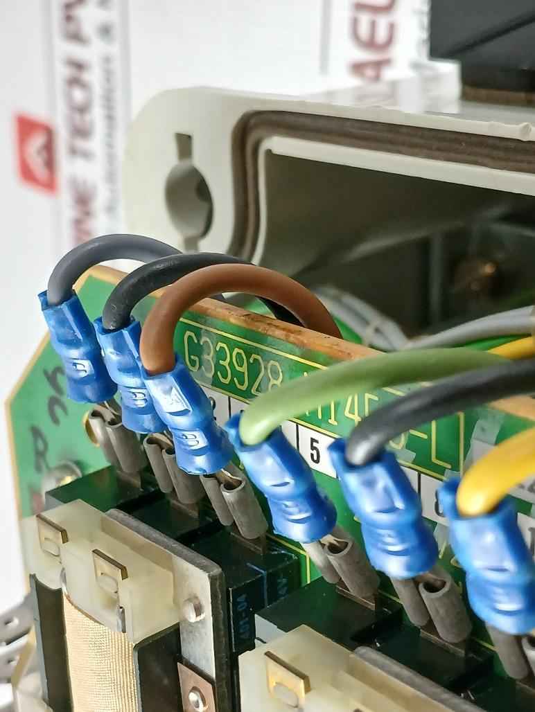 Siemens Genop 22 S Overcurrent-reverse Power Protection 5A/5Va Used