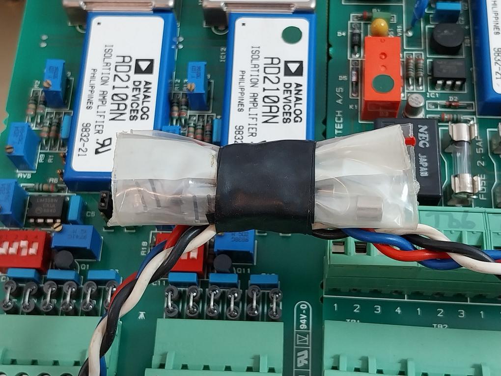 Simrad Robertson 20126009, 20126678 Distribution Unit D93