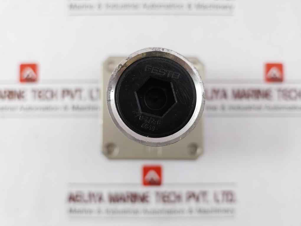 Smc Aq5000-04 Quick Exhaust Valve U-1/2-b