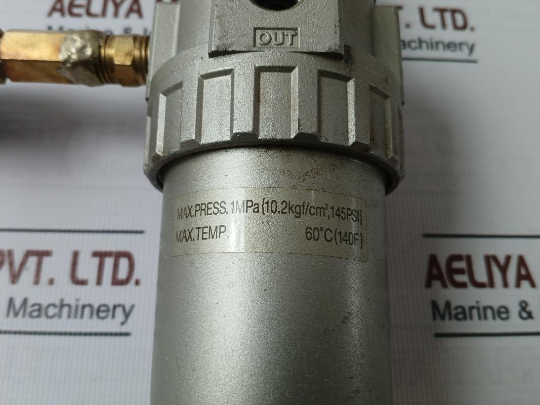 Smc Aw211-02B-2 Filter Regulator 0 To 2 Kgf/Cm2, 0.05-0.83Mpa, 1Mpa 0-30 Psi