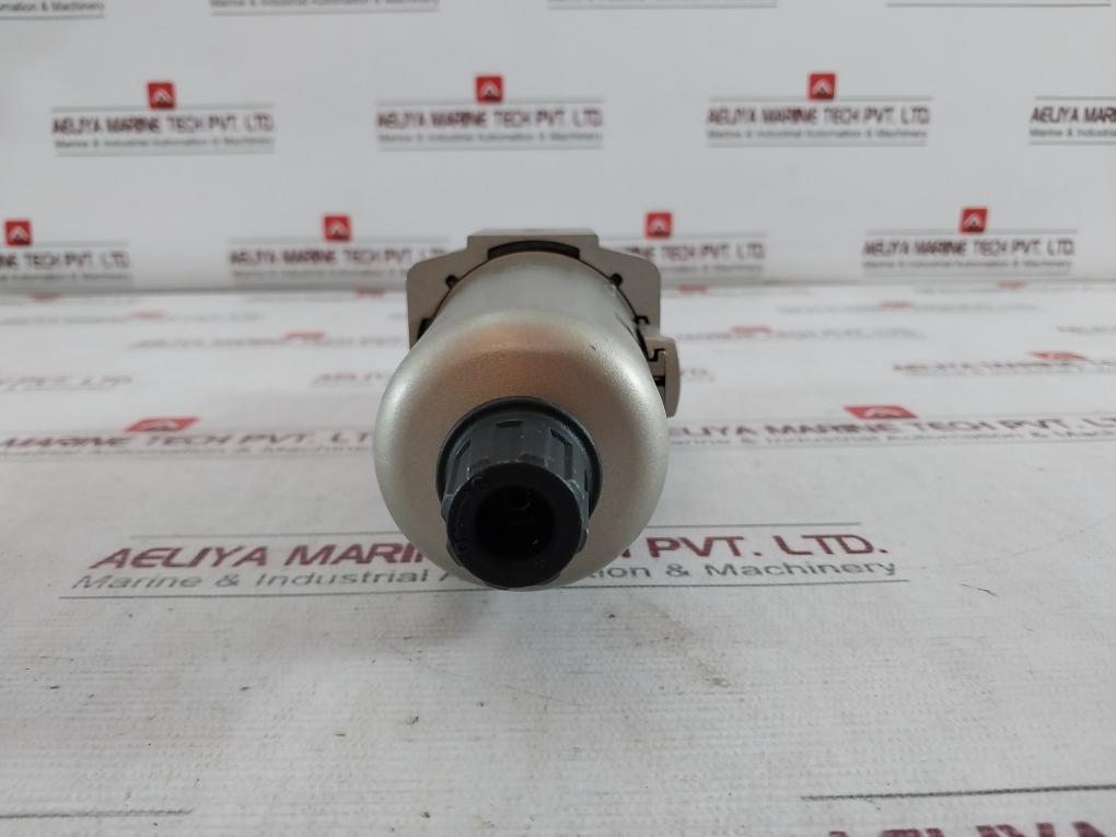 Smc Aw40-02Bg-2 Pneumatic Filter Air Pressure Regulator 0.05-0.85 Mpa 60C