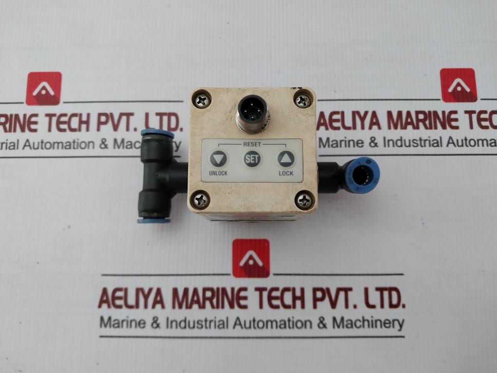 Smc Electro-pneumatic Pressure Regulator Output 0.7-130Psi Itv2050-01N3S4