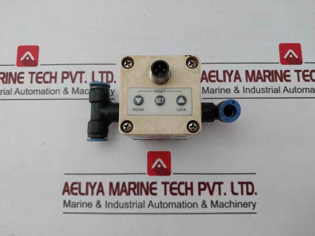 Smc Electro-pneumatic Pressure Regulator Output 0.7-130Psi Itv2050-01N3S4