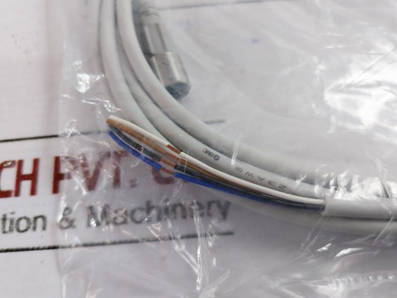 Smc Pf3W704-f03-f-m-x648 Digital Flow Switch Set Dc12-24V