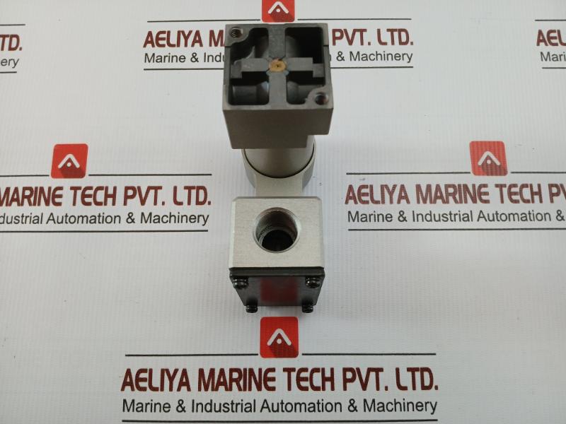 Smc Solenoid Valve Ac100V 1.0Mpa Vt315-021T