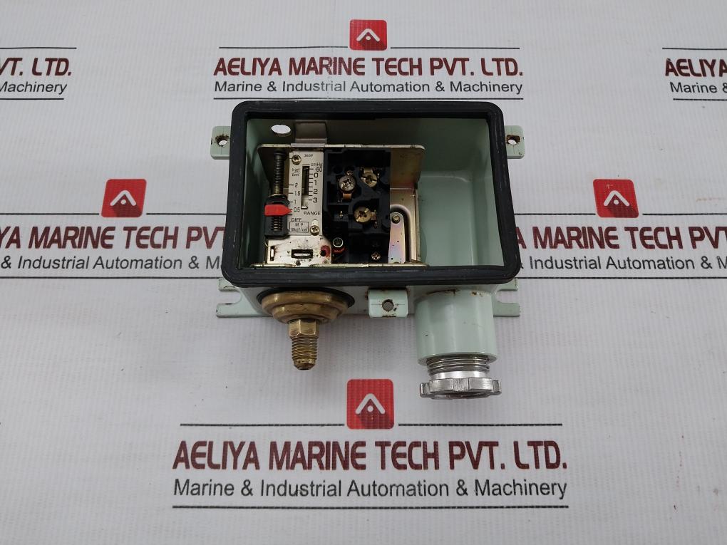 Sns-C103w-Pressure-Controls-0-35-2-Kgf-Cm2-By-Saginomiya-10
