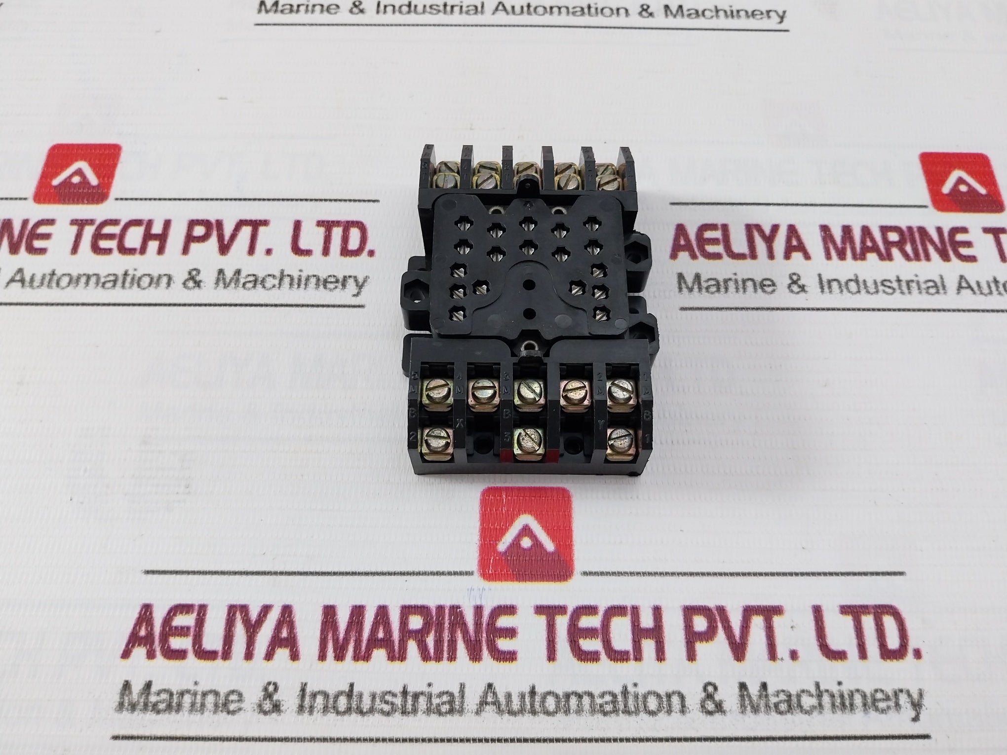 Societe’ Electro-Nav Evpl 5 Relay Base