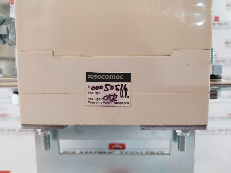 Socomec Mcos 320A Motorized Changeover Switch (Bcs) 4-pole 415V 80Ka