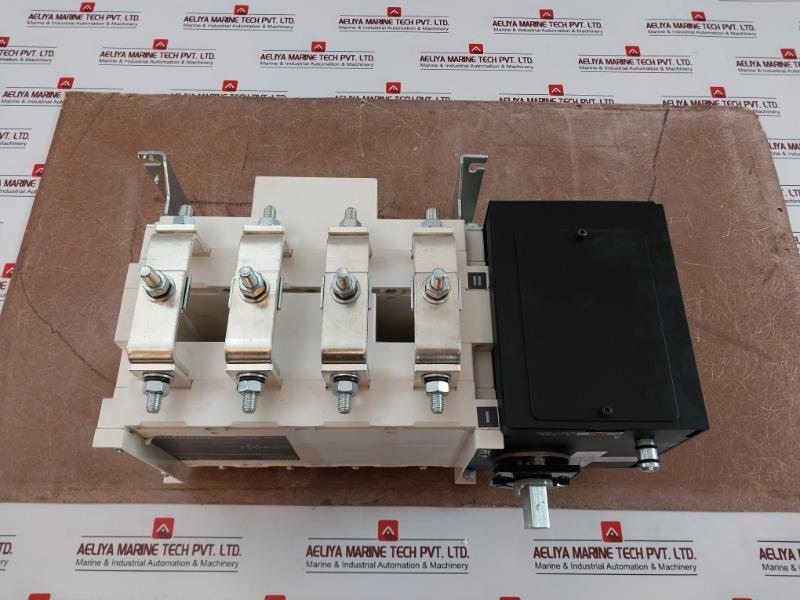 Socomec Mcos 400A Bypass Changeover Switch Ac-23A Gmc04004Poi 50/60Hz 4 Pole