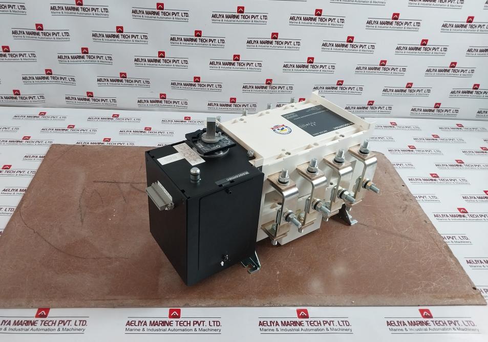 Socomec Mcos 400A 4 Pole Bypass Changeover Switch, 63A-3150A
