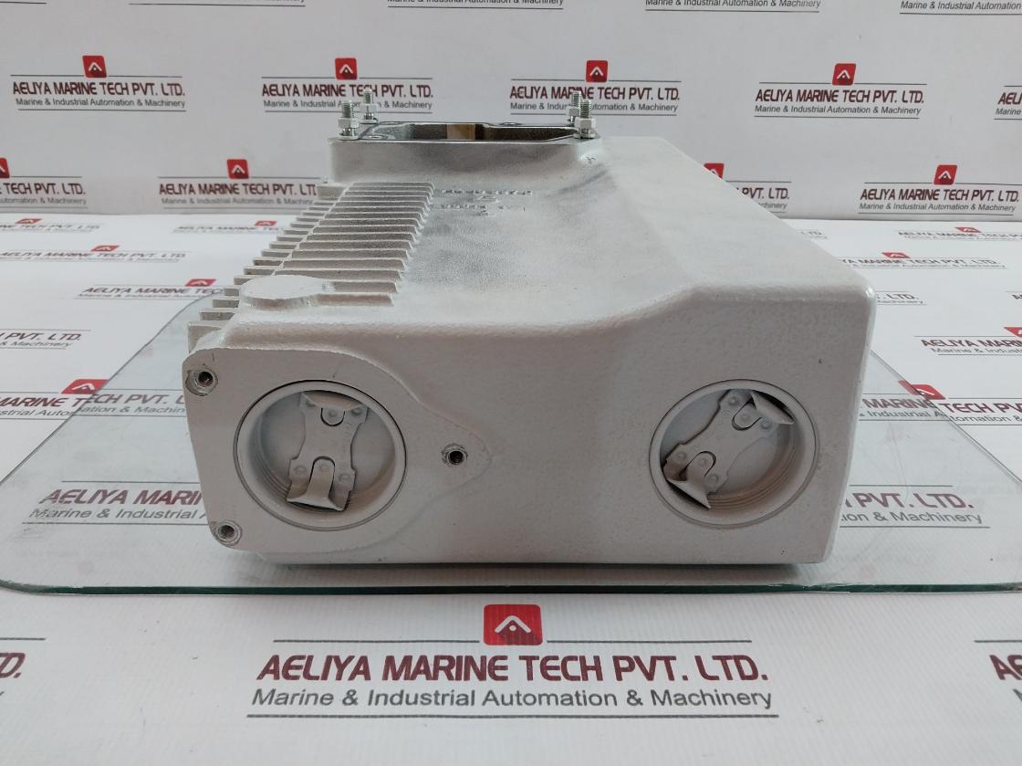 Sogevac Sv65 Bi Fc Oil Sump For Rotary Vane Vacuum Pump 200-240V 50/60 Hz