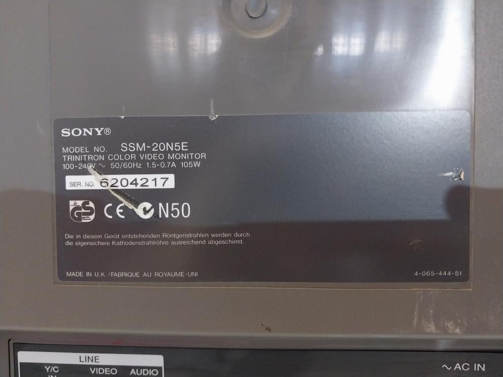 Sony Ssm-20N5E Trinitron Color Video Monitor 100-240V 50/60Hz