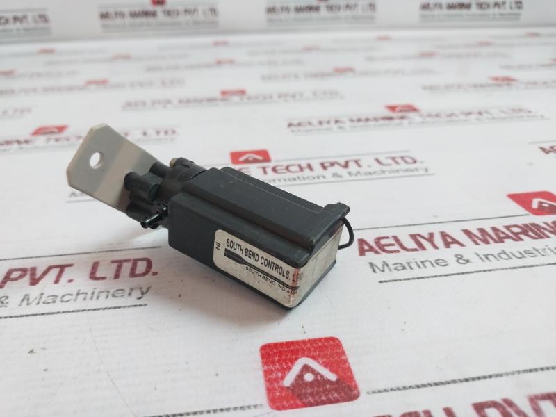 South Bend Controls 2-way Nc Inert Valve 30081276 165 Ohm 27/11 24 Vdc 3.5 Watt