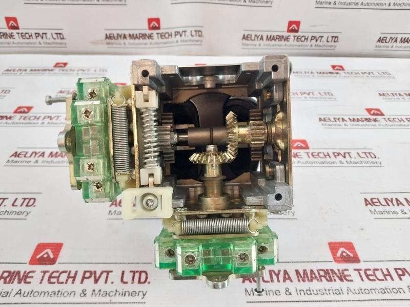 Spohn & Burkhardt Ns011F11Ggvur Joystick Controller Vde 0660 Iec 947