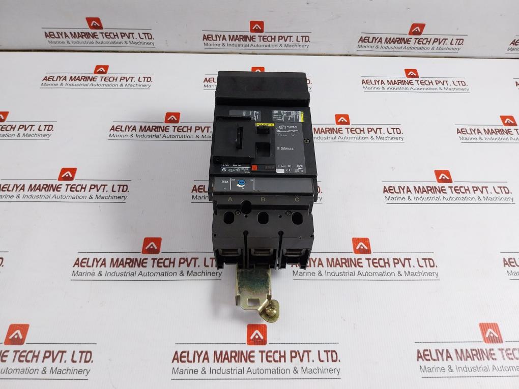 Square-D-50-60Hz-750V-Al250Jd-3-pole-Circuit-Breaker-Jja36250-209327-2