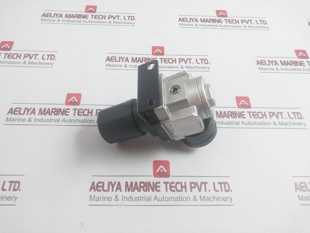 Sqw 0.05-0.85 Mpa Air Pressure Regulator Qar4000