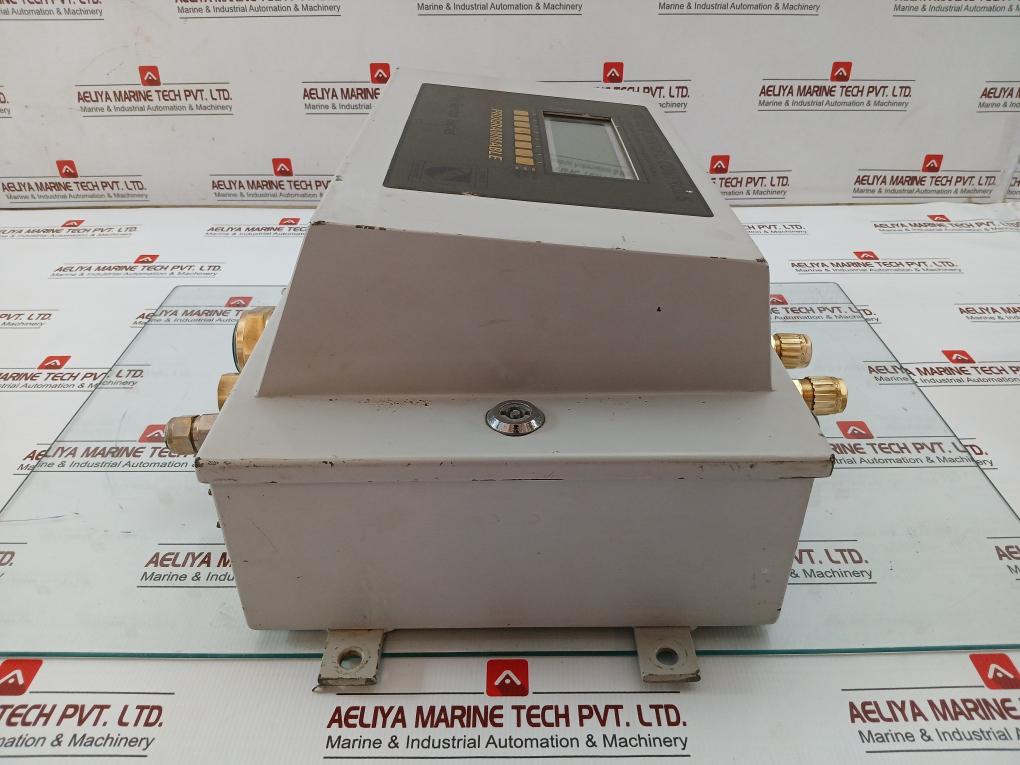 Status Scientific Controls Monitoring Control Panel 110V-120Vac 60Hz Mcu3