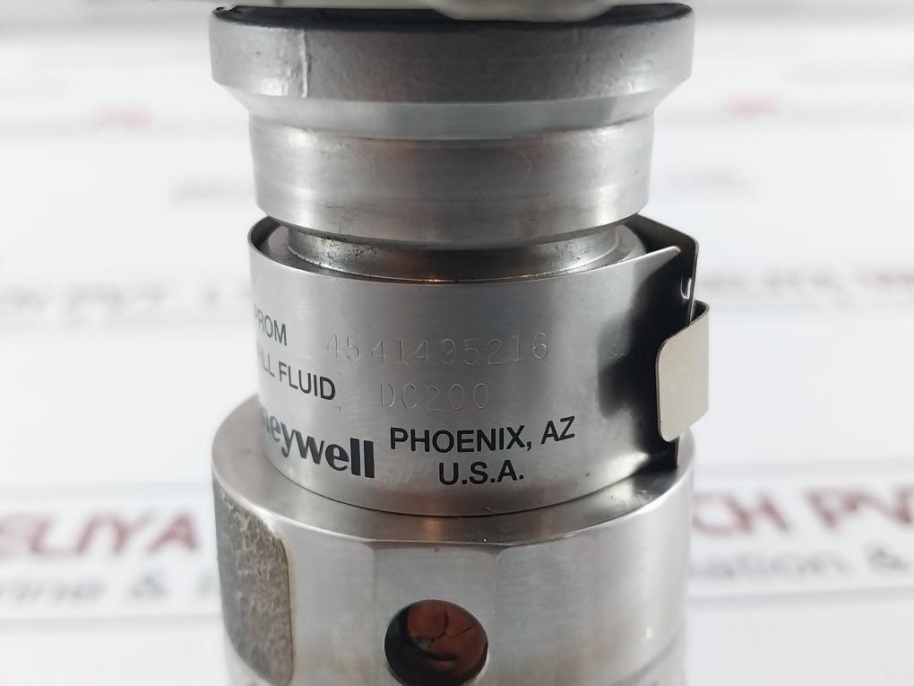 Stg97L-e1G-00000-mb.Zs.Cci.Tci.3D-b77P Pressure Gauge Honeywell 0-100 Bar