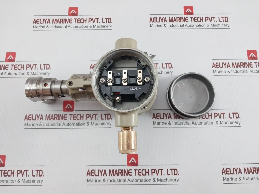 Stg97L-e1G-00000-mb.Zs.Cci.Tci.3D-b77P Pressure Gauge Honeywell 0-100 Bar