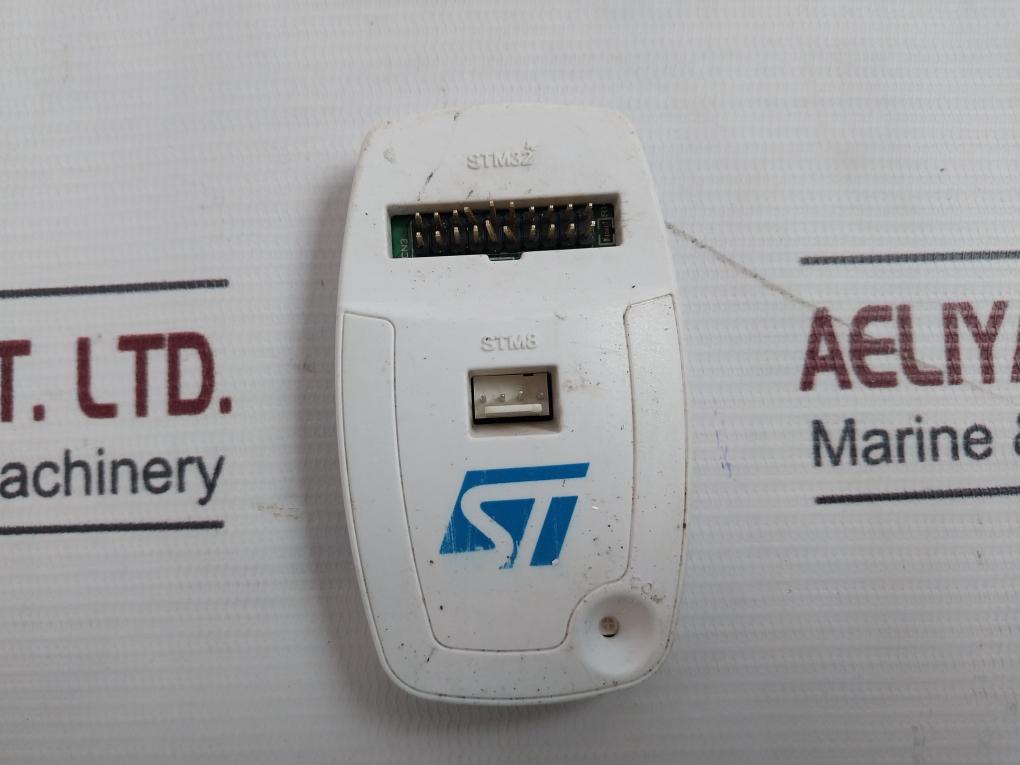 Stmicroelectronics St-link/V2 Circuit Debugger And Programmer For Stm8 And Stm32