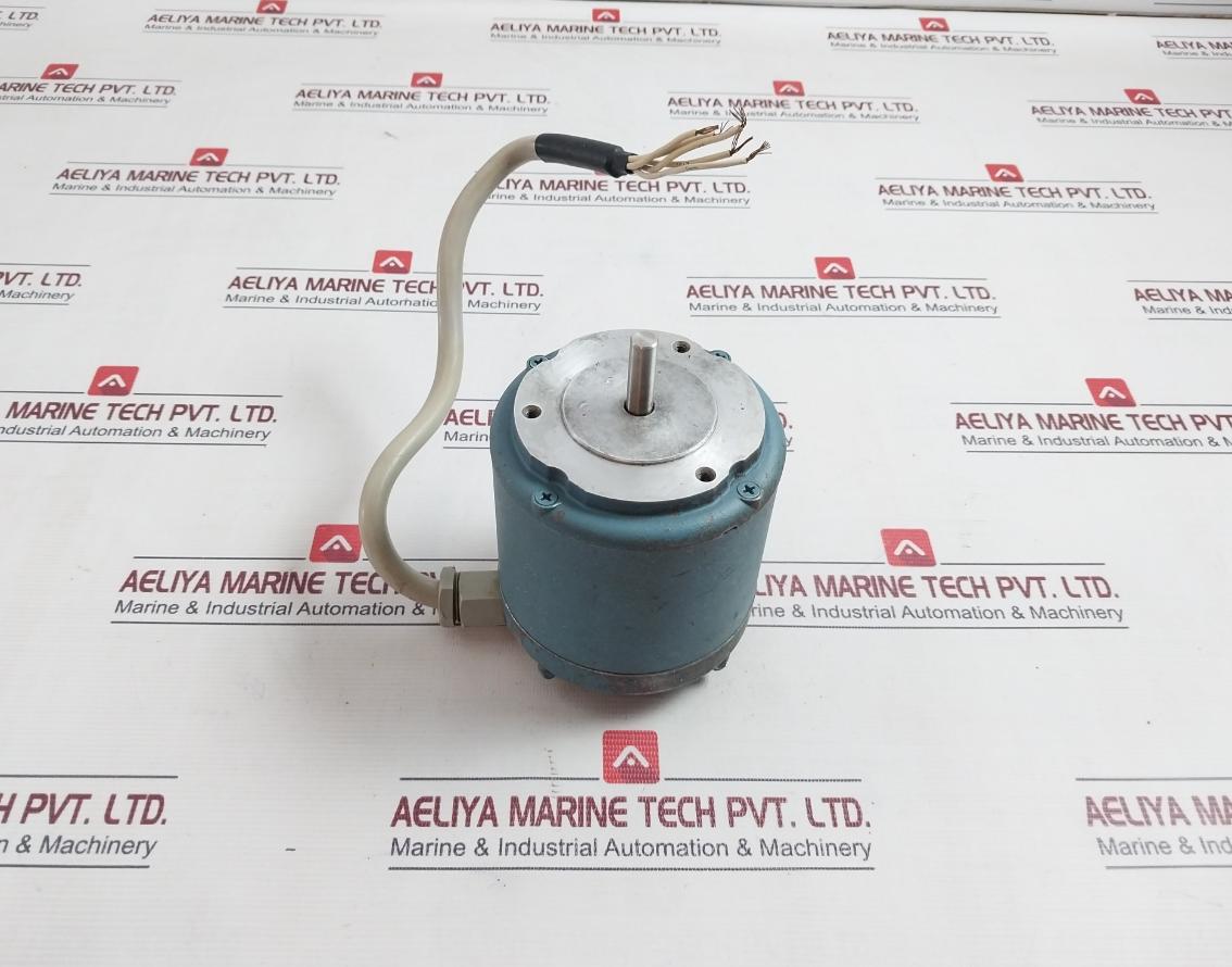 Superior Electric Ss150-1017 Synchronous/Stepping Motor 55°C Bm101010 200 S/R