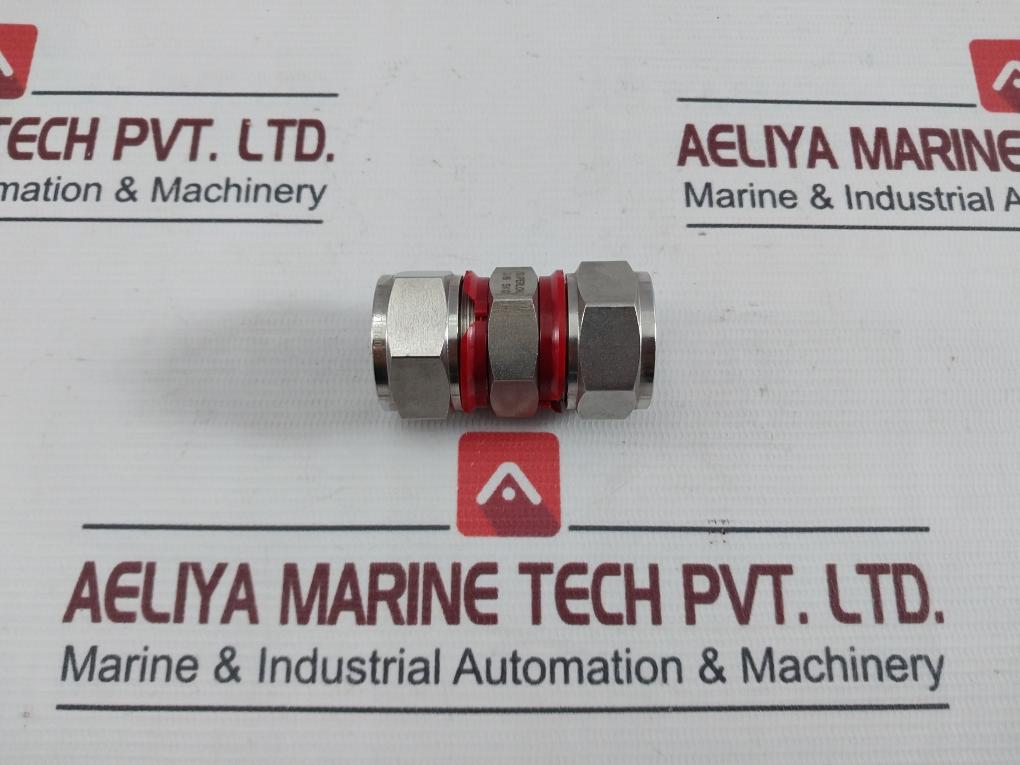 Superlok 316 Skg Tube Straight Connector Sfa 3/4 S