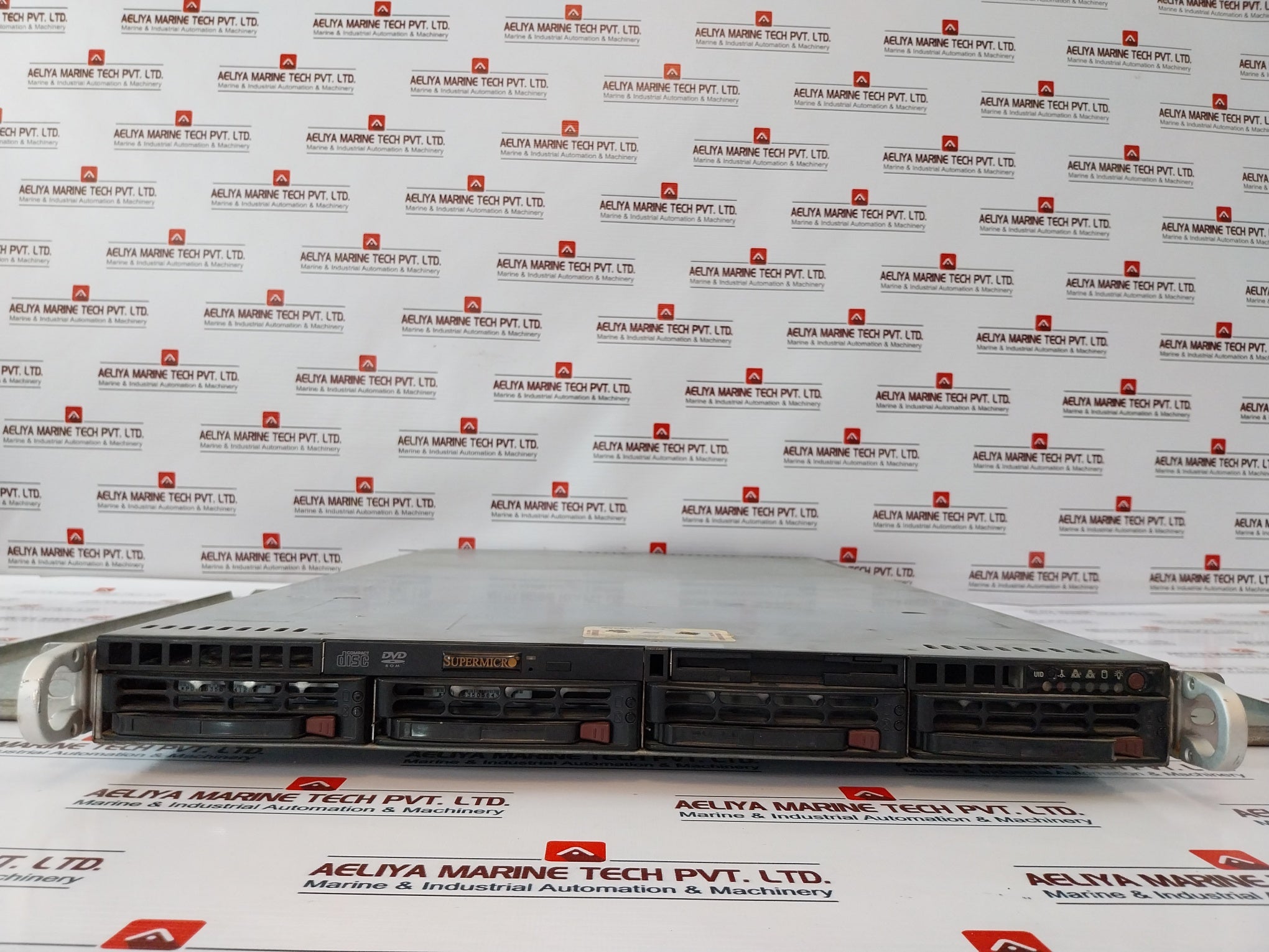Supermicro Superserver 6015P-8R/Tr/8/T, 100-240V 50/60Hz