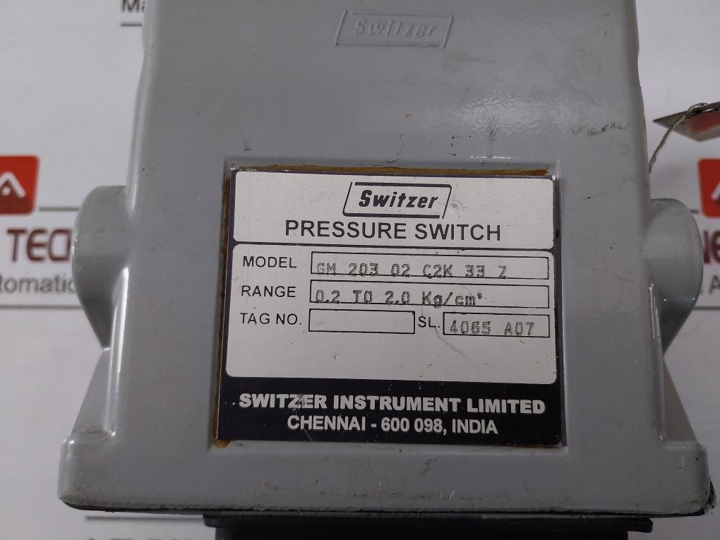 Switzer Gm 203 02 C2K 33 Z Pressure Switch 15A 250V Ac M.W.P: 4 Bar