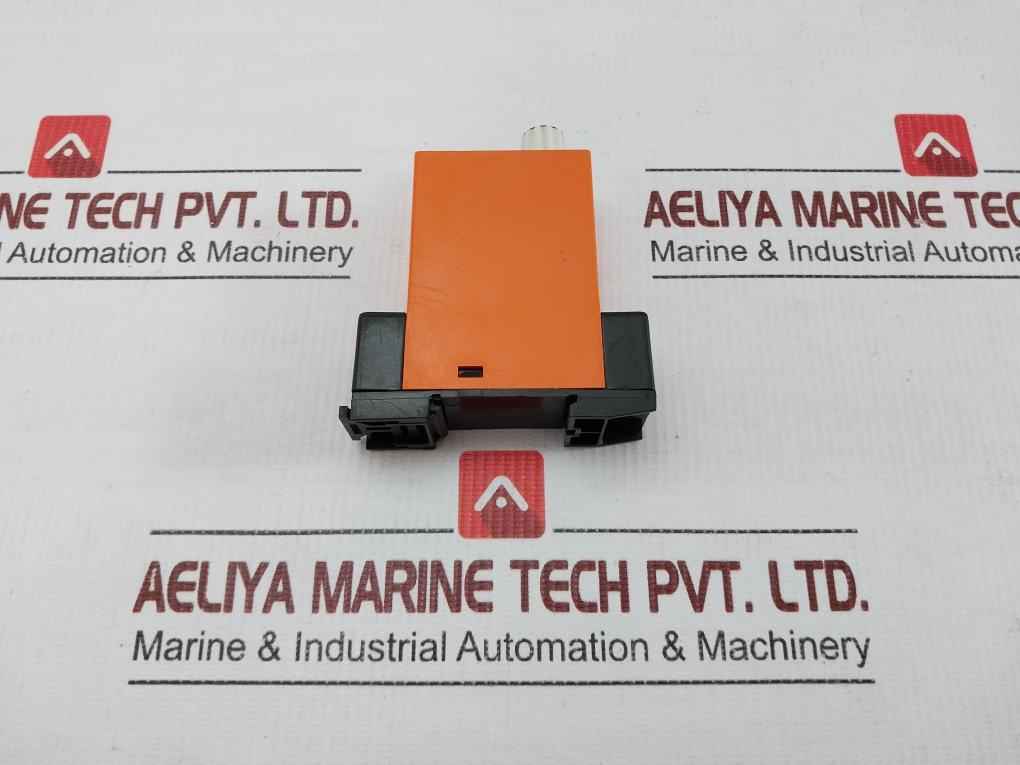 Syrelec 250V- 10A Bar Time Relay
