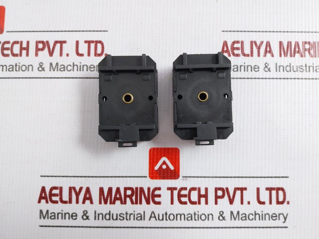 T8 Metaltex 8-pin Octal Relay Socket Base